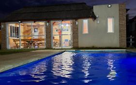Casa 3 dormitorios en Barrio Privado con vigilancia en Haras el Terraplen, General Rodriguez, con Pileta, quincho, parrilla